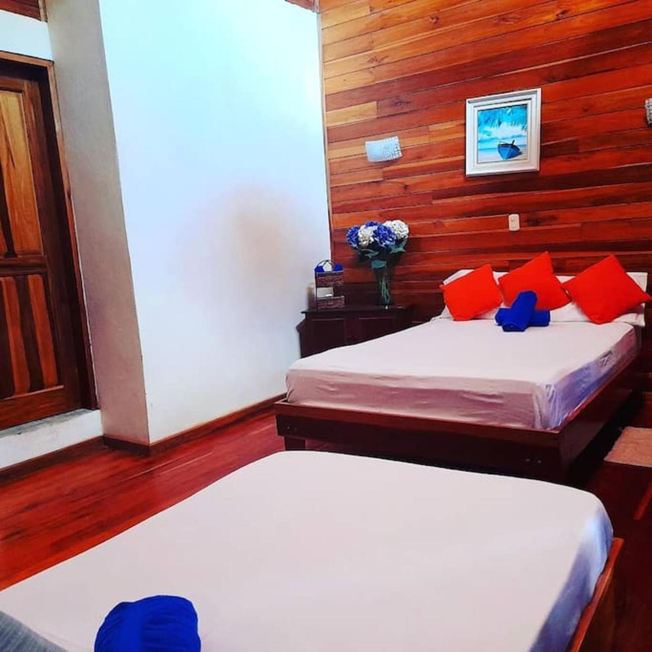 Poolside Beach House At Pangea Lodge 만사니요 외부 사진