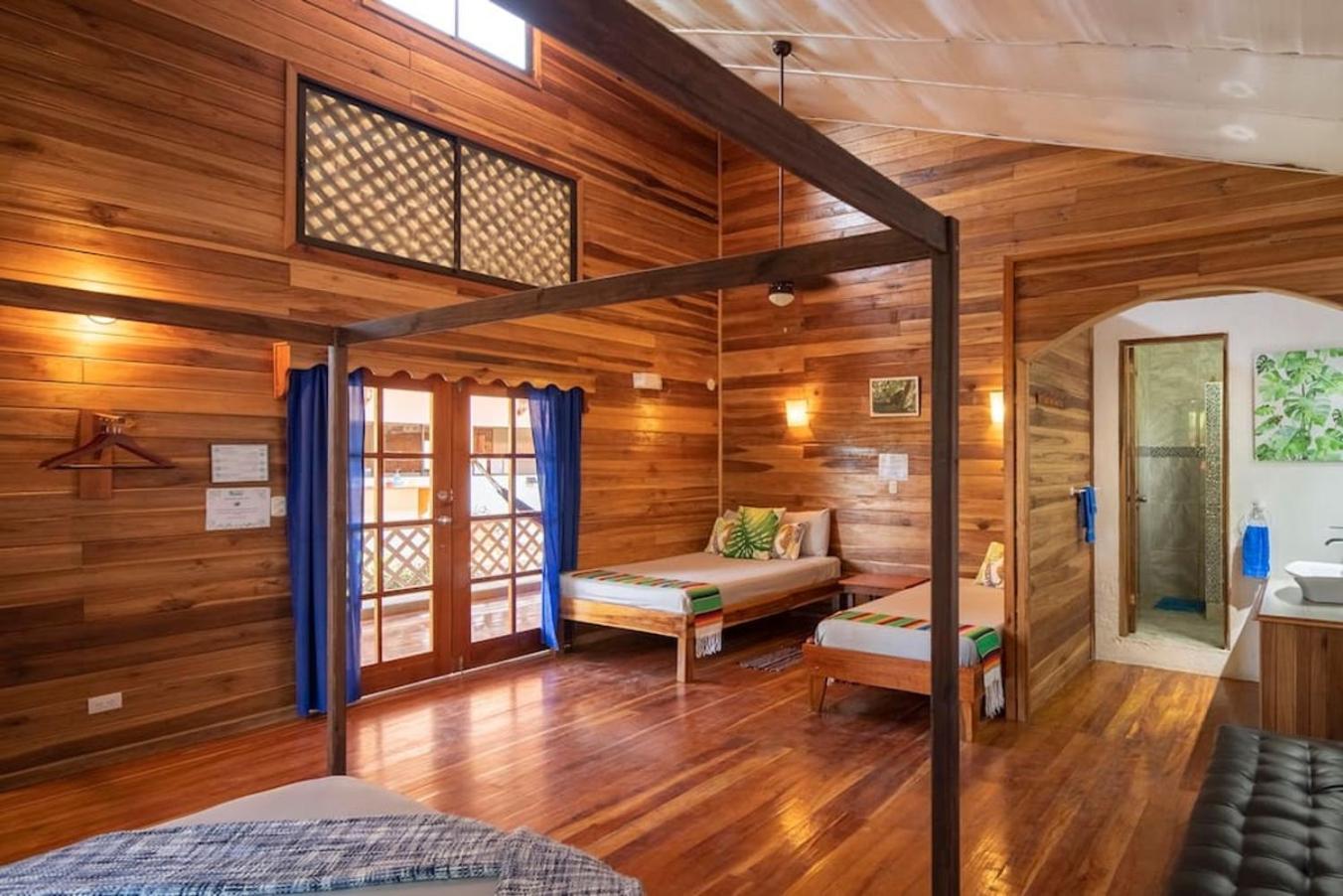 Poolside Beach House At Pangea Lodge 만사니요 외부 사진