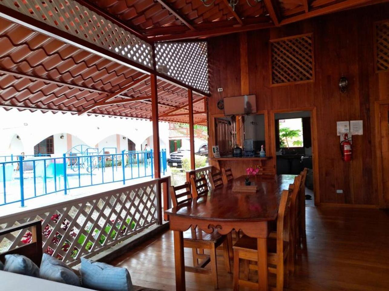 Poolside Beach House At Pangea Lodge 만사니요 외부 사진