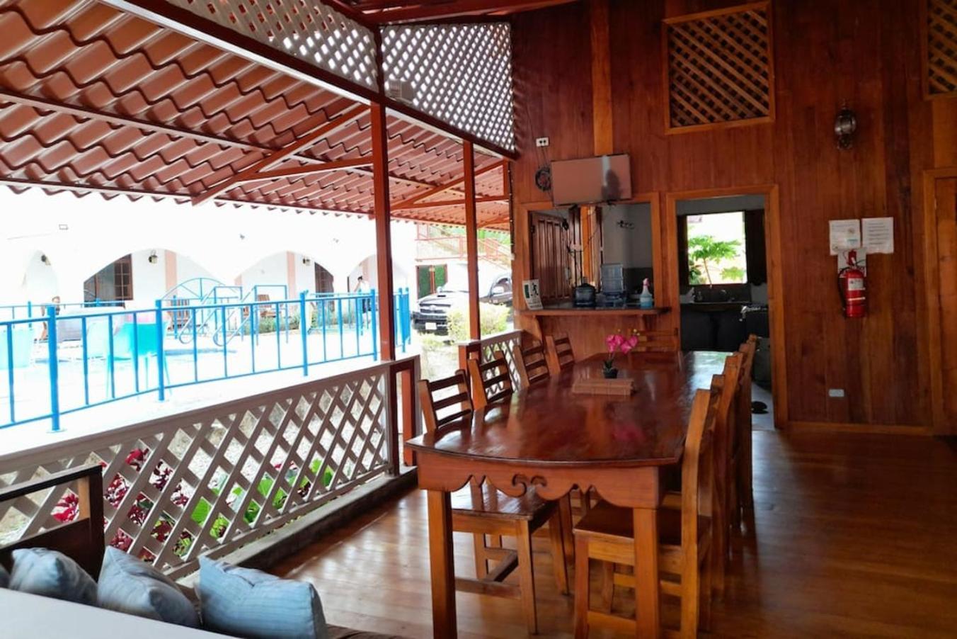 Poolside Beach House At Pangea Lodge 만사니요 외부 사진