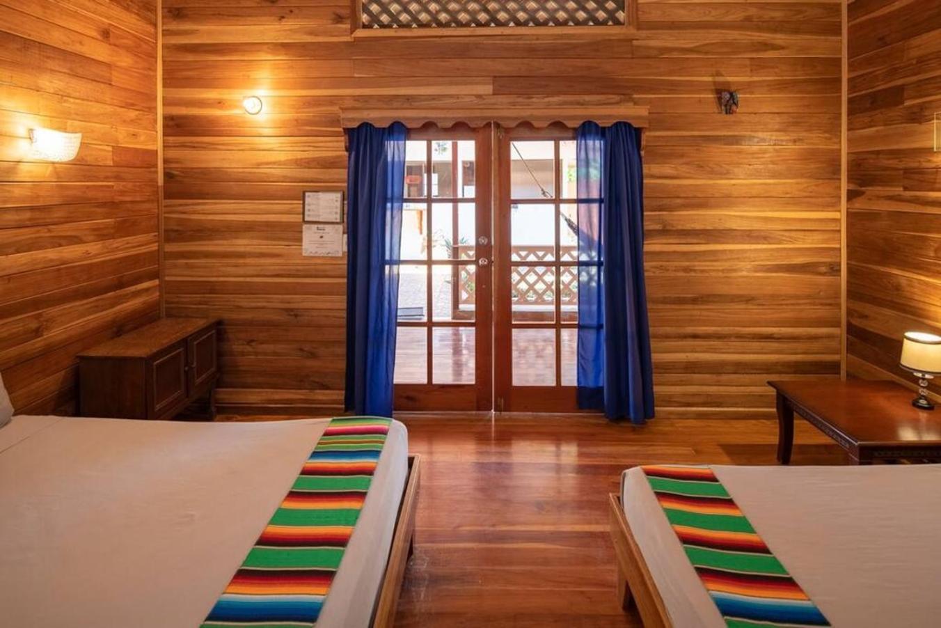 Poolside Beach House At Pangea Lodge 만사니요 외부 사진