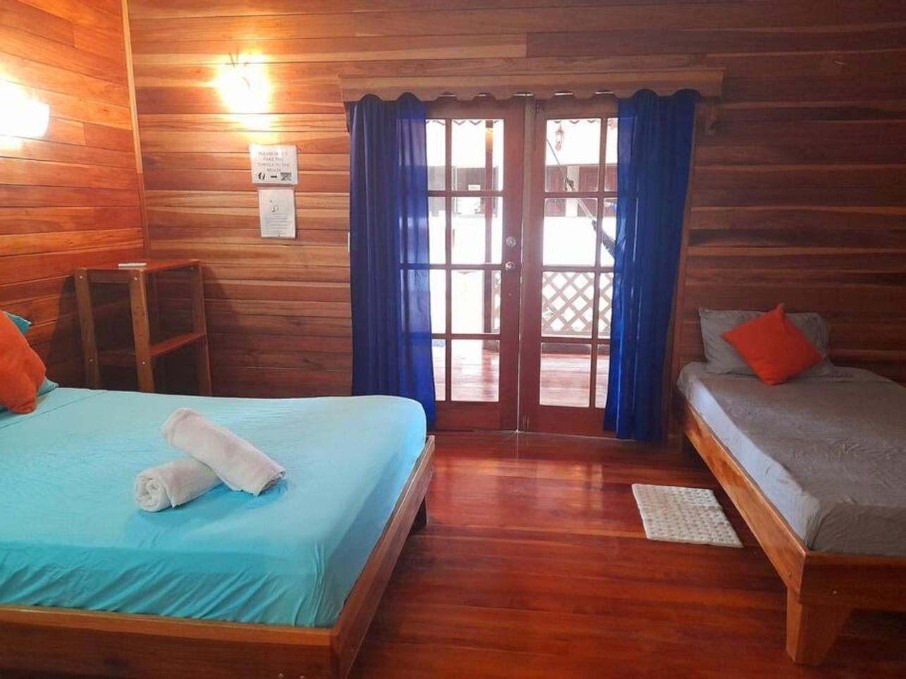 Poolside Beach House At Pangea Lodge 만사니요 외부 사진